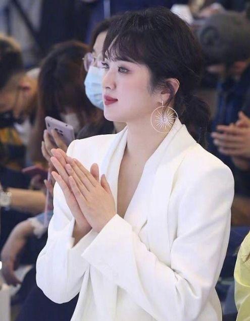 娜扎徐开骋圈内爆料视频,揭秘娱乐圈背后的真相  第3张